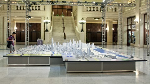 This model of the city was created in 2009. It includes a thousand buildings representing four hundred city blocks. 