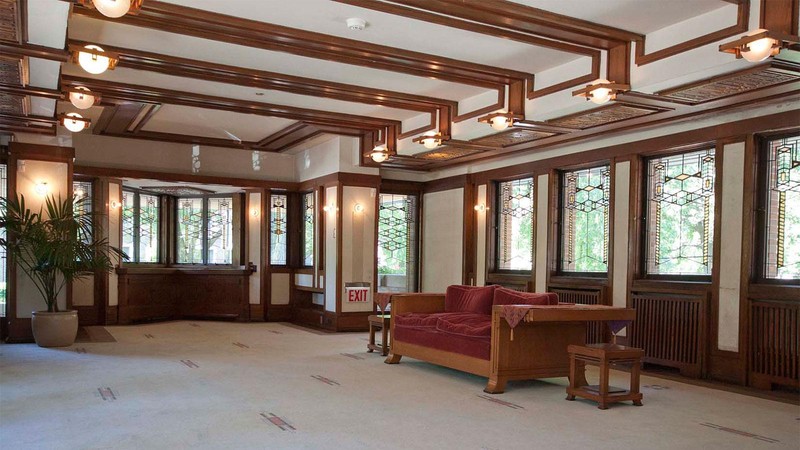 Wide open spaces and large windows defined the Robie House, as well as the Prairie School of Architecture.