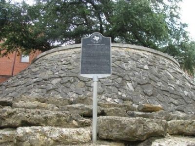 Thomas B. Saunders Family historical marker
