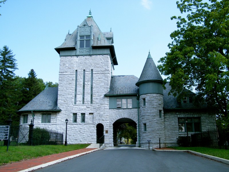 Mount Hebron Cemetery