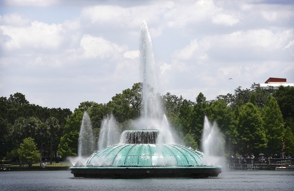 Popularly known as the Lake Eola Fountain, this is one of the iconic images of the city of Orlando.