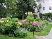 The Moffatt-Ladd House garden walkway