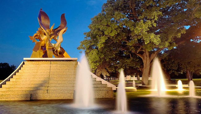 Water, Sky, Light, Fountain