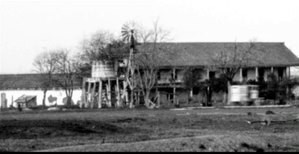 Water tower with windmill (early 1900s)