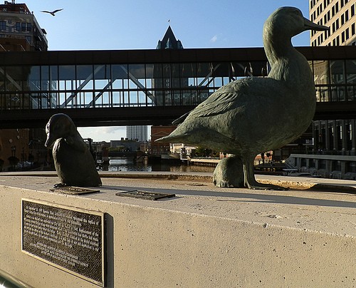 Gertie the Duck by sculptor Gwendolyn Gillen