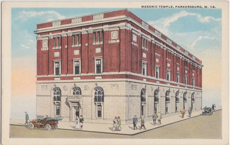 A postcard of the Masonic Temple from the 1910s.
