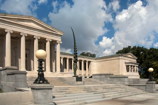 The Albright–Knox Art Gallery was built in 1905 and is one of the country's top art museums.