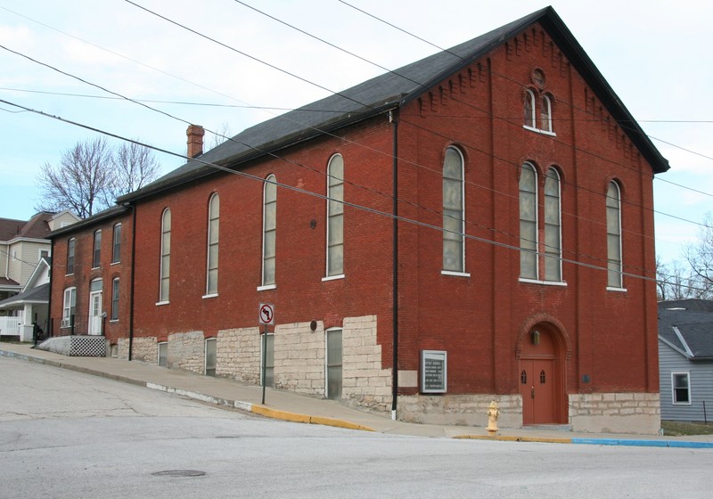 The Eighth and Center Streets Baptist Church was built in 1872, replacing the first one built in 1853. The church is an important religious and social gathering place for the African American community.