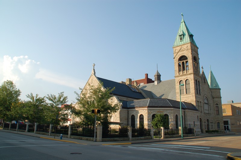 Exterior of Basilica of the Co-Cathedral of the Sacred Heart 