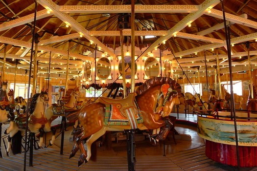 The 1916 carousel