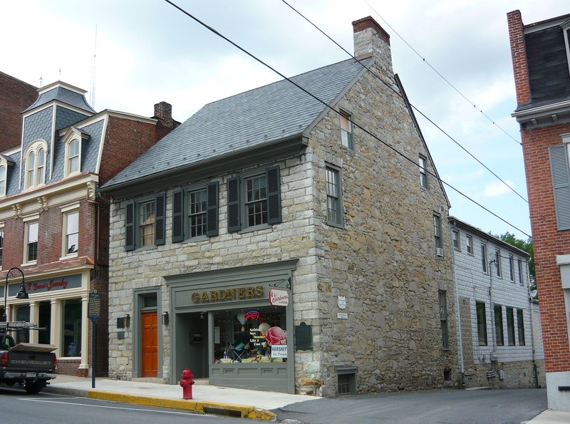 The Espy House, now a candy shop