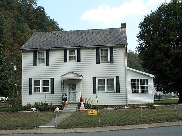 Homer's childhood home in Coalwood.