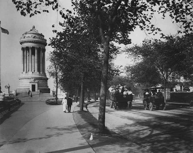 Soldiers' and Sailors' Monument