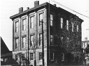 Linsly Institute Building, the capitol from 1863-1870.