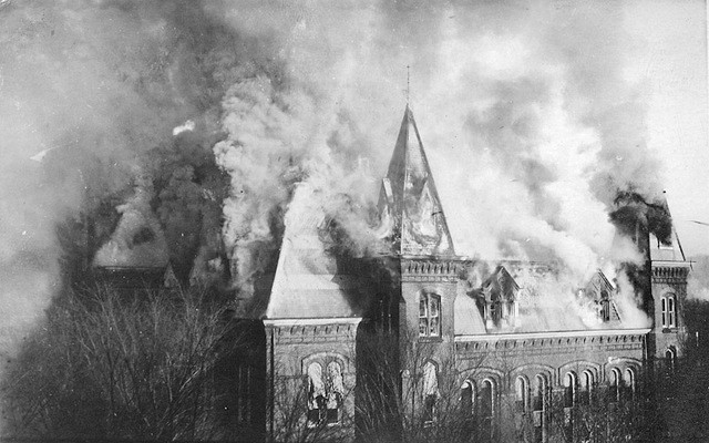 The Downtown Charleston Capitol caught fire on January 3rd, 1921.