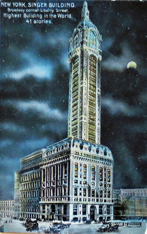 The Singer Building was the first in New York to be dramatically lit at night.