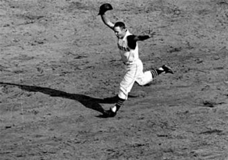 Bill Mazeroski's bat and Pirates uniform from 1960 World Series donated to  Western Pennsylvania Sports Museum