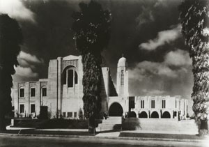 Wilshire Ward Chapel just after it's completion in 1929