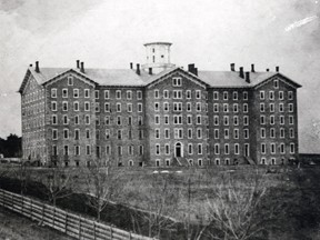 Main Building, the building before Old Main