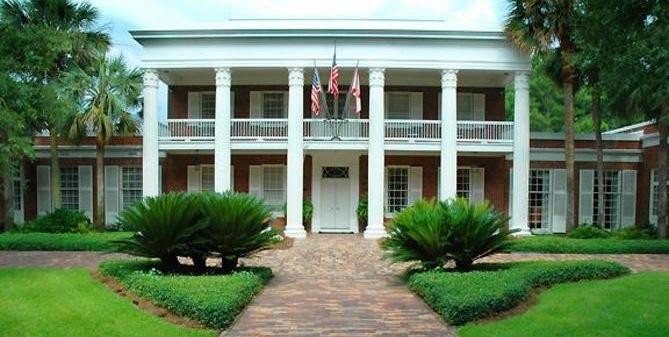 The current Florida Governor's Mansion was built in 1957.