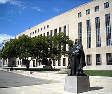 South side of the E. Barrett Prettyman Courthouse.