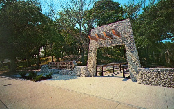 The entrance to the mound and museum site