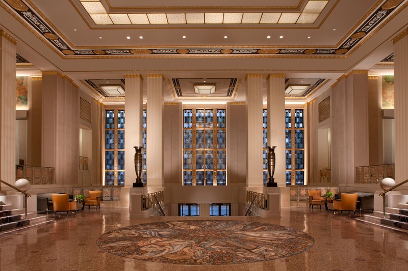 The lobby of the Waldorf-Astoria