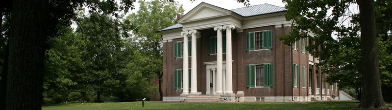 The front of the Waveland mansion