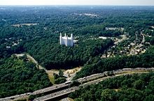 Aerial view fo DC temple and its surroundings by Carol M. Highsmith (public domain)