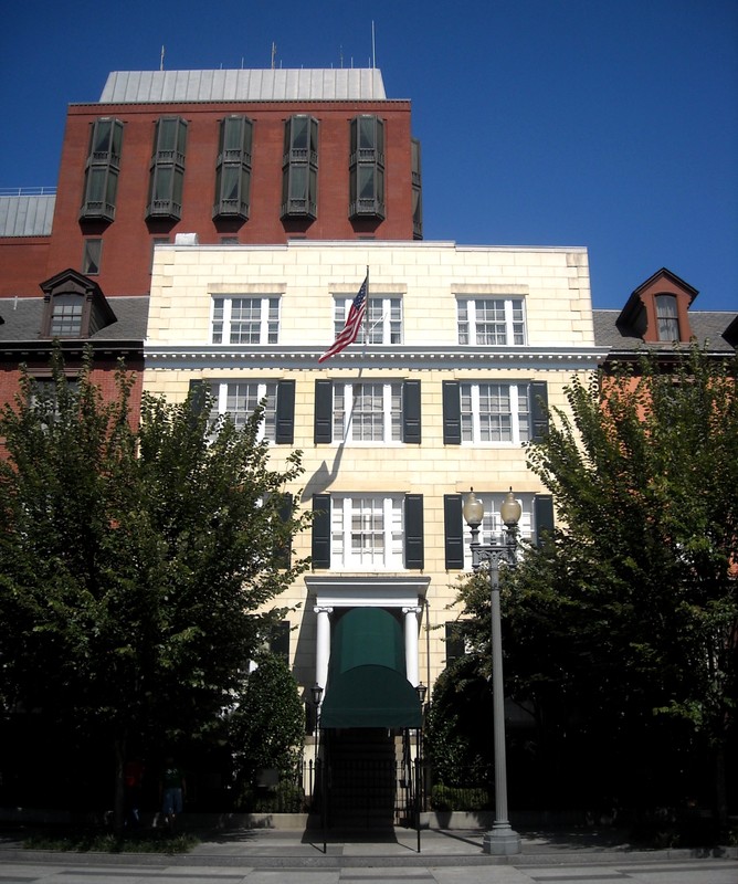 Blair House is known as the President's Guest House. It was purchased by the U.S. government in 1942 at the urging of President Franklin Roosevelt. Image by AgnosticPreachersKid on Wikimedia Commons (CC BY-SA 3.0)