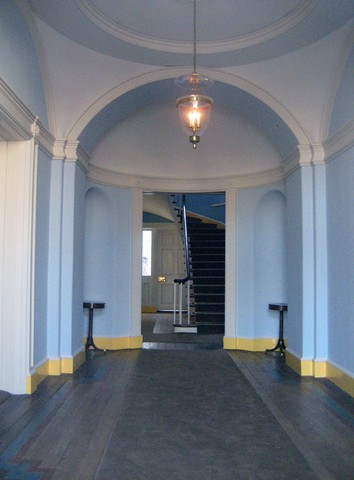 Decatur House foyer