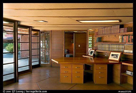 Interior view of Hanna House.