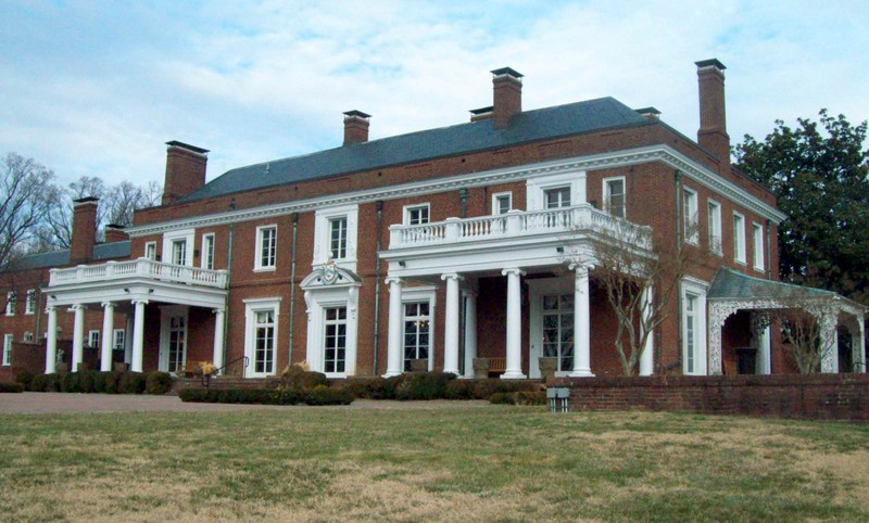 Oxon Hill Manor