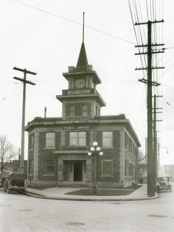 Old Georgetown City Hall in the Mid-1920s 