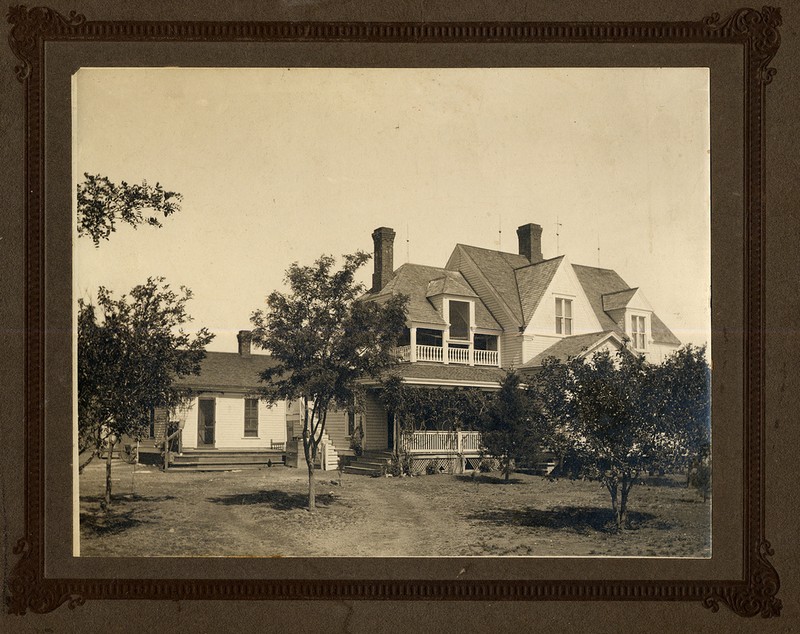 The Goodnight home, circa 1900