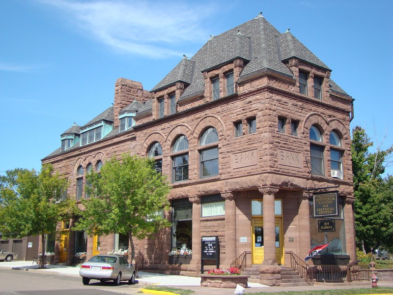 The Washburn Cultural Center