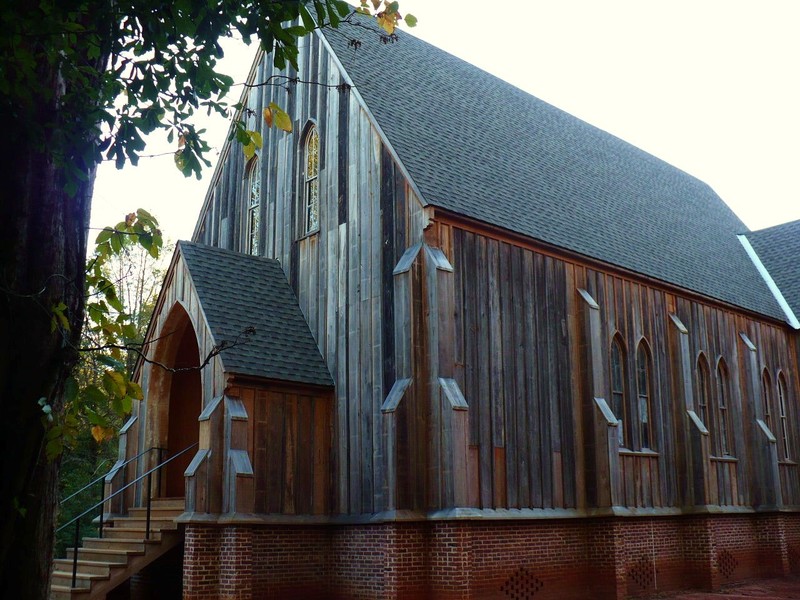 St. Luke's Episcopal Church, built in 1854. It was moved to Martin's Station in 1878 but returned to Cahawba in 2007.