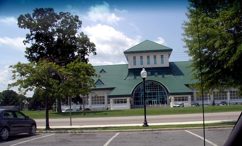 Museum of the Albemarle from Waterfront Park | Photo credit: Ajsanjua (CC Attribution-ShareAlike 3.0 Unported)