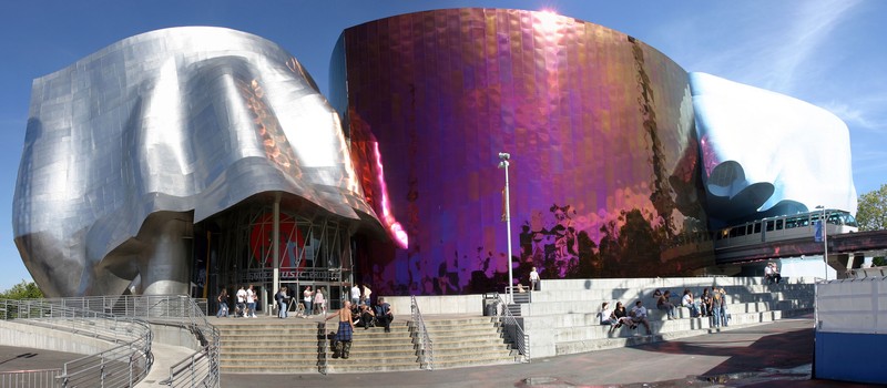 The visually stunning building that is home to the Museum.