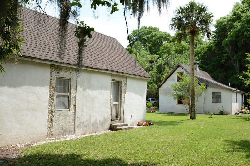The Hamilton Plantation slave cabins