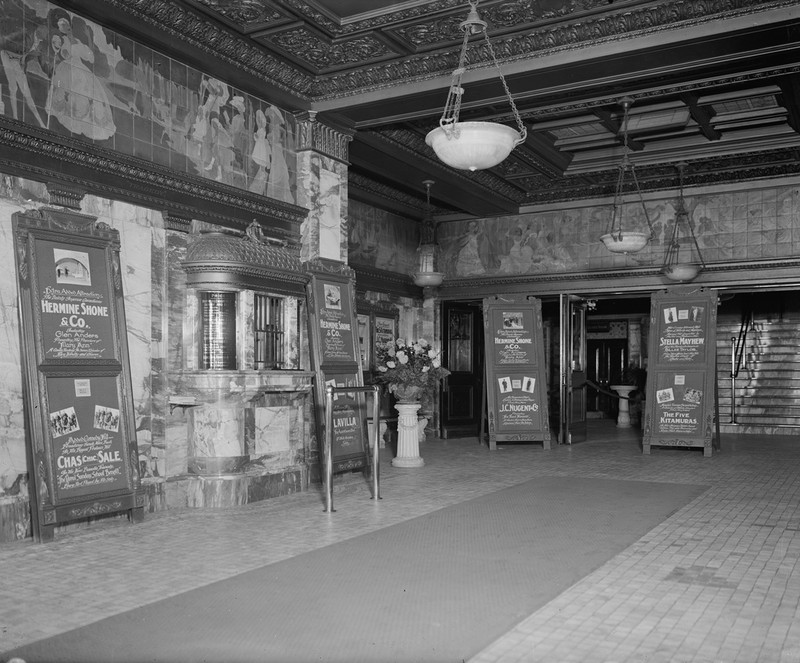 Undated photo of the lobby. Courtesy of the Library of Congress