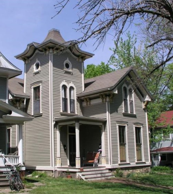 2007 photograph of front and side of Charles Duncan House (KHRI online documentation)