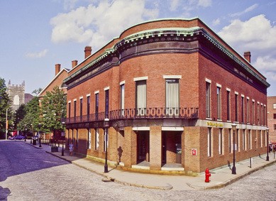 The New England Quilt Museum