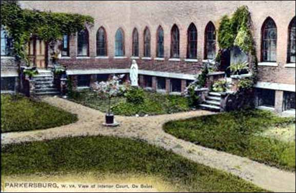 Interior courtyard, 1910