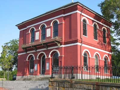 The Coast Guard Heritage Museum