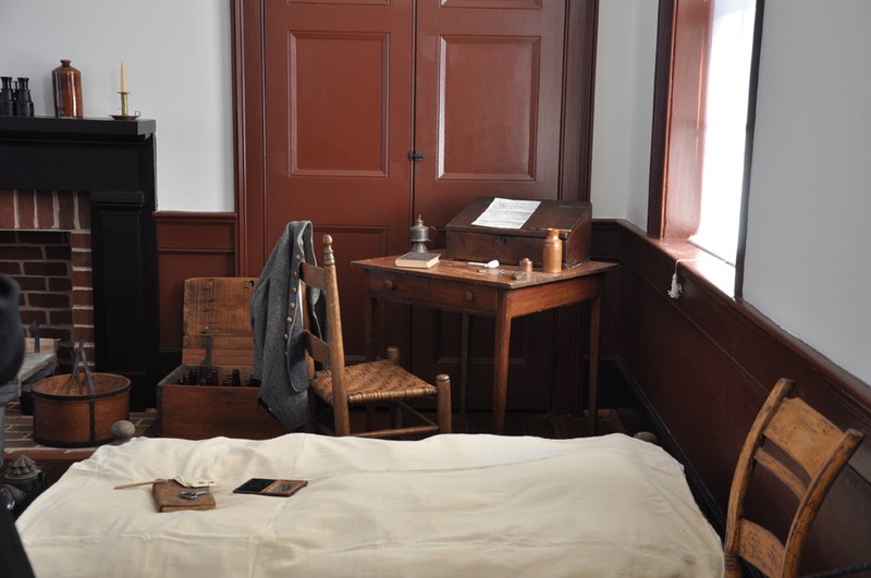 Room that served Robert E. Lee during his 1862 stay. 