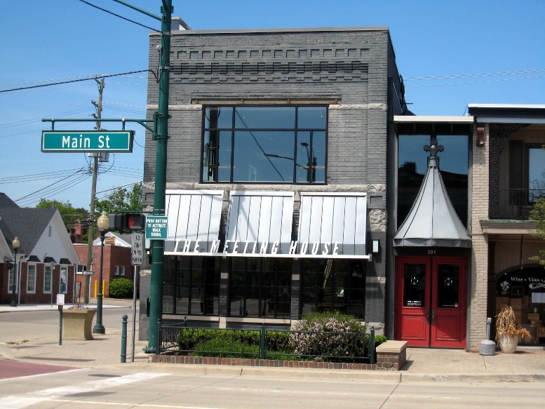 Burnett A. Horvitz Building, east elevation, 2020