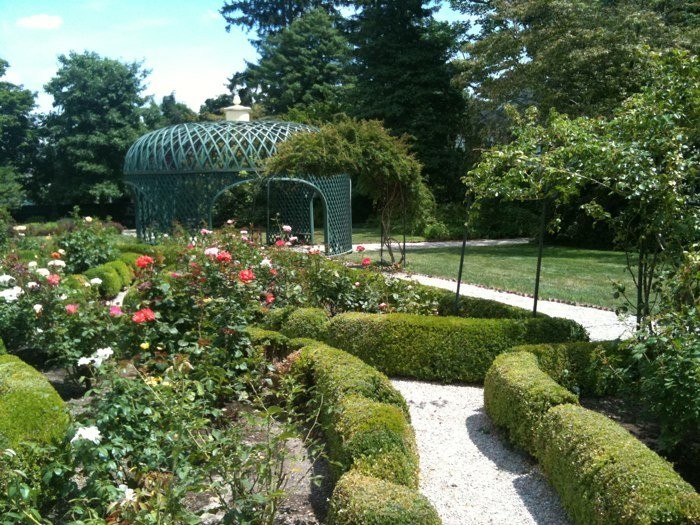 The Rotch-Jones-Duff House & Garden Museum