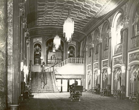 Historic photo of Loew's State Movie Palace lobby (image from PPAC official website)