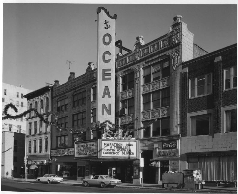 The Ocean State Theatre's Weybosset facade, 1975 (image from National Register of Historic Places nomination form)